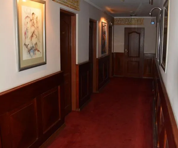 Rynkowy 3* ריבניק